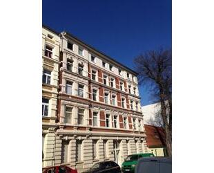 Gemütliche 4-Raum Wohnung mit nagelneuem Vinylfußboden und Einbauküche. - Magdeburg Leipziger Straße