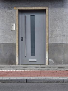 Foto - Provisionsfrei: 3-Zimmer-Wohnung mit 40 m² Ausbaupotenzial im DG