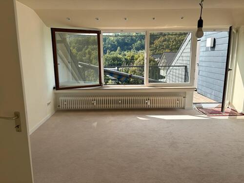 Foto - Helle Dachgeschosswohnung in Netphen-Dreistiefenbach 113 qm
