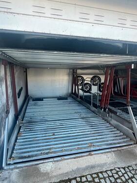 Foto - Garagenstellplatz im Doppelparker (untere Ebene, Schlüsselbetrieb