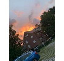 Exklusive 3- Zimmer- Wohnung in Kleinmachnow mit Balkon und EBK