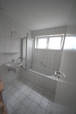 Foto - Etagenwohnung zur Miete in Obrigheim