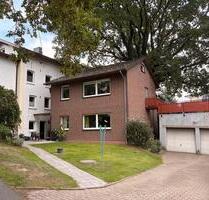 2 Häuser auf 800m2 Grundstück ca 199m2 Wohnfläche - Hamburg Harburg