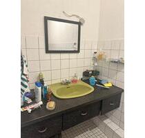 3 Einzelzimmer mit WG Küche und Badezimmern, bereit für vermieten - Bochum Bochum-Ost