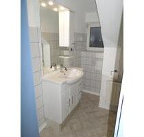 kleine 1,5 Zimmerwohnung im Dachgeschoss an Nichtraucher in - Walsrode