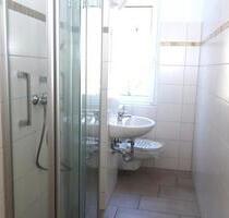 Erdgeschoss-Wohnung mit bodengleicher Dusche - Chemnitz Altendorf