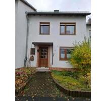 Reihenhaus mit Garten schöne Lage - Neustadt (Hessen)