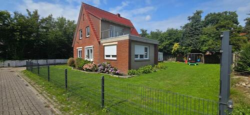Foto - Möblierte 3-Zimmer-Wohnung, Balkon – Norden, auch auf Zeit