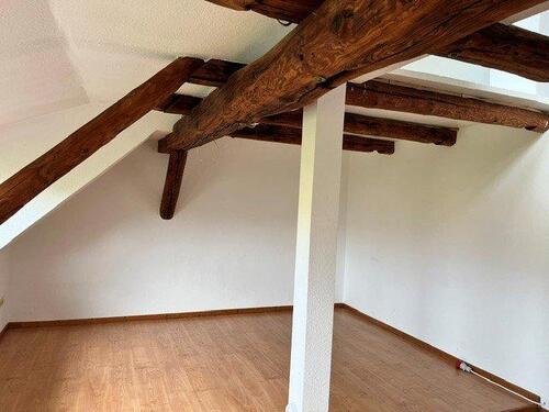 Foto - 135 qm große 4 ZKB Wohnung mir Einbauküche in Lohfelden ( LOF-AHo3-DG )