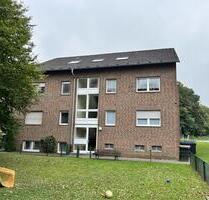 Souterrainwohnung mit eigenen Garten und 2 PKW-Stellplätzen - Rheinberg