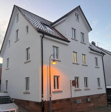 Foto - Kernsanierte 3 Zi. Wohnungen - 260.000,00&nbsp;EUR Kaufpreis, ca.&nbsp; 257,00&nbsp;m&sup2;