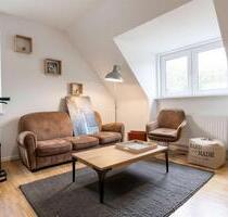 vollmöblierte Dachgeschoss Wohnung in ruhiger Lage von Essen Rüttenscheid