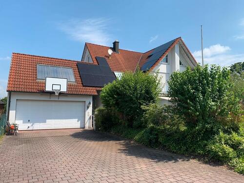 Foto - Haus, Doppelhaushälfte, 5 Zimmer, PV, Solar
