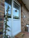 Foto - Moderne Doppelhaushälfte mit Kamin, Garage, Carport & Garten