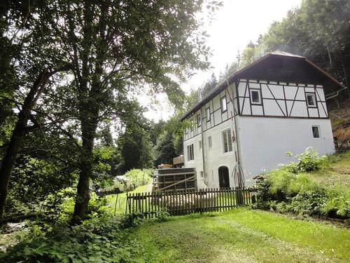 Foto - Forsthaus in unverbaubarer Lage an (Großer Ohe) 1,8 ha.Wald