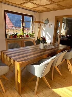 Foto - Einfamilienhaus mit Garten - 2.500,00 EUR Kaltmiete,