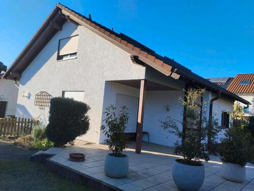 Foto - Haus zu Vermieten in Hockenheim