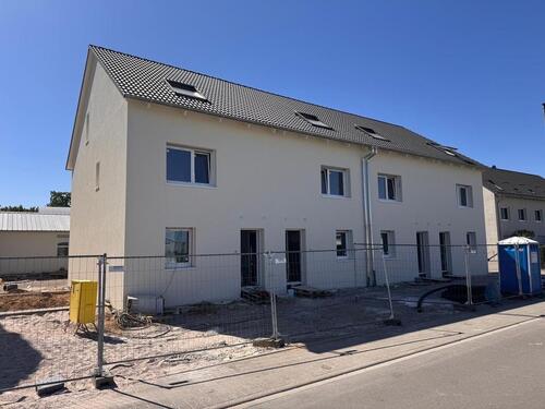 Foto - modernes Reihenmittelhaus ab 15.08. zur Miete