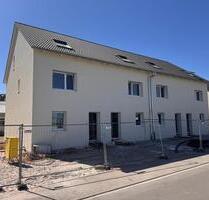 modernes Reihenmittelhaus ab 15.08. zur Miete - Muggensturm