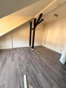 Foto - 1 Zimmer Dachgeschoßwohnung zur Miete in Alfeld (Leine)