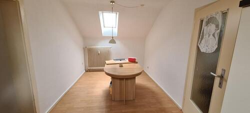 Foto - 3 Zimmer Dachgeschoßwohnung zur Miete in Neustadt an der Weinstraße