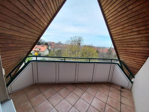 Foto - 3-Raum-Dachgeschoss-Wohnung mit schönem Ausblick vom Balkon