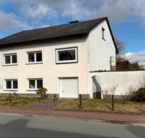 Haus in Burgwald zu vermieten - 1.350,00&nbsp;EUR Kaltmiete, ca.&nbsp; 150,00&nbsp;m&sup2; in Burgwald (PLZ: 35099)