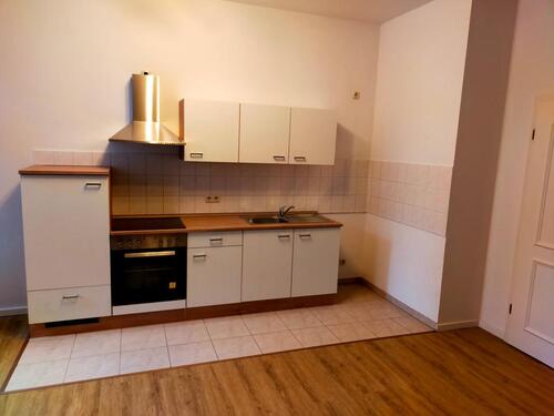 Foto - Sonnenberg * 2 Zimmer mit EBK * Balkon * Erdgeschoss * frei ab 01.06.2026