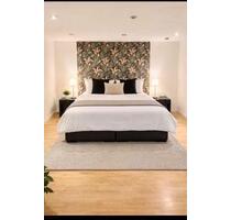 Große zimmer für zwei mit Essbereich in Eutingen im Gäu