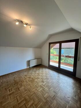 Foto - Dachgeschoßwohnung in Mommenheim zur Miete