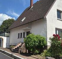 Einfamilienhaus mit Einliegerwohnung - Provisionsfrei - Hessisch Oldendorf