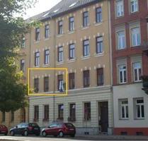 Großzügige Zweiraumwohnung, zentrumsnah in Altenburg mit Balkon