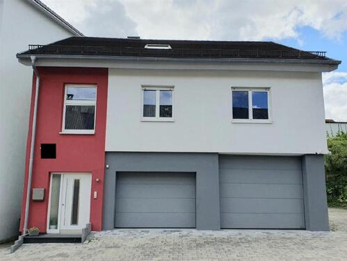 Foto - Modernes Zweifamilienhaus in Pfullendorf