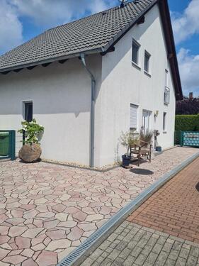 Foto - Freistehendes Einfamilienhaus, gehobene Ausstattung, Garten