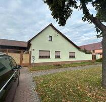 Haus zum kaufen - 100.000,00&nbsp;EUR Kaufpreis, ca.&nbsp; 100,00&nbsp;m&sup2; in Osternienburger Land (PLZ: 06386)