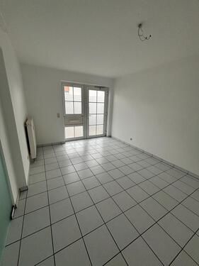 Foto - 4 Zimmer Erdgeschoßwohnung zur Miete in Grolsheim