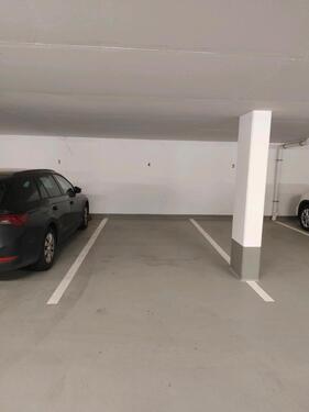Foto - Tiefgarage Stellplatz Sonnenstrasse 76185 Mühlburg Parkplatz