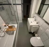 Zimmer in großzügiger, frisch sanierter Wohnung mit großem Balkon - Paderborn Neuenbeken