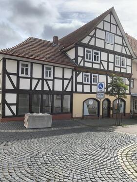 Foto - Großzügige 3-Zimmer-Wohnung in historischem Fachwerkhaus – 120 m²