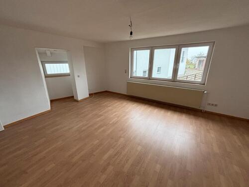 Foto - Wohnung 4 Zimmer zu vermieten - 600,00&nbsp;EUR Kaltmiete, ca.&nbsp; 86,00&nbsp;m&sup2;
