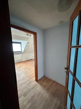 Foto - 1 Zimmer Dachgeschoßwohnung in Saarbrücken