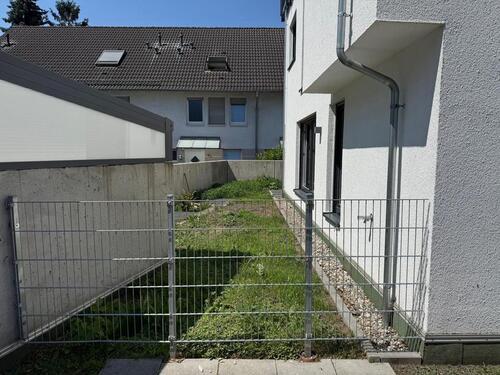 Foto - 4 Zimmer Doppelhaushälfte zur Miete in Frankfurt am Main