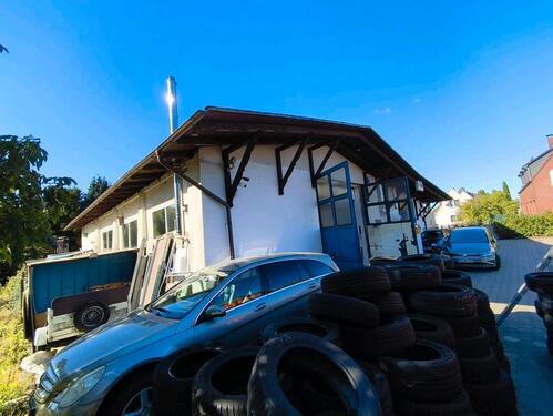 Foto - Kfz Werkstatt mit Wohnhaus mitten in Barsbüttel