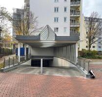 Tiefgaragenstellplatz in Mitte zu vermieten (Scharnhorststraße) - Berlin