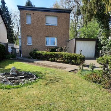 Foto - Charmantes Einfamilienhaus mit großem Garten