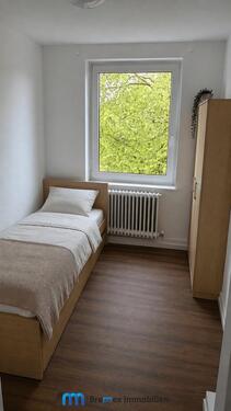 Foto - Möbliertes WG Zimmer - 390,00&nbsp;EUR Kaltmiete, ca.&nbsp; 9,00&nbsp;m&sup2;