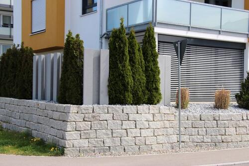 Foto - Attraktive 3,5-Zimmer-Wohnung mit Wintergarten und Garten