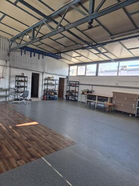 Foto - Produktionsfläche mit Büros in Bukarest, Sector 1