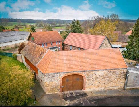 Foto - Vierseitenhof, Bauernhof,Bauernhaus, Tierhaltung, Pferdehaltung