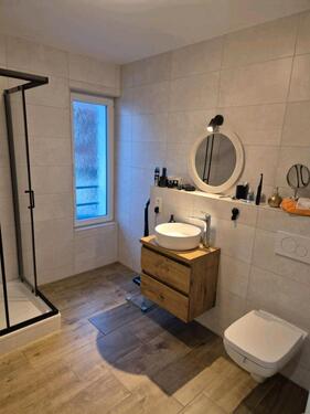 Foto - Einzehlzimmer zu vermieten nur Mädchen